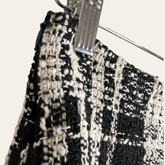 Goodnight Macaroon Black Cream Tweed Fringe Plaid Button Front Mini Skirt Small - Picture 8 of 9